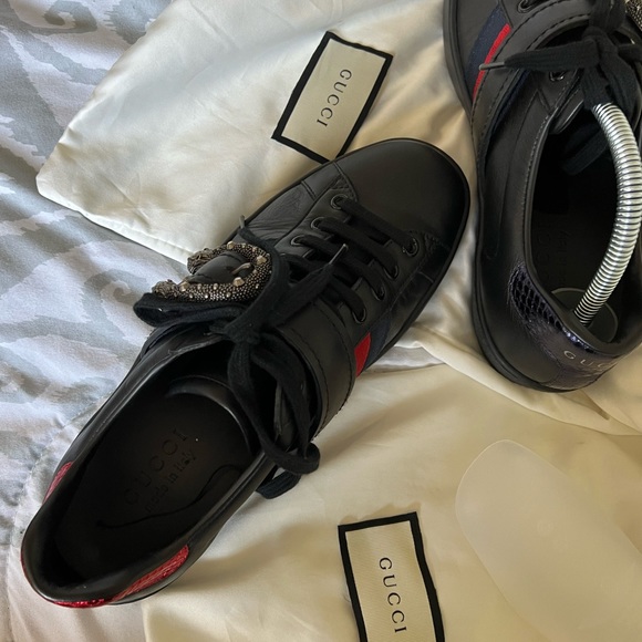 Gucci Dionysus Buckle - Picture 4 of 5